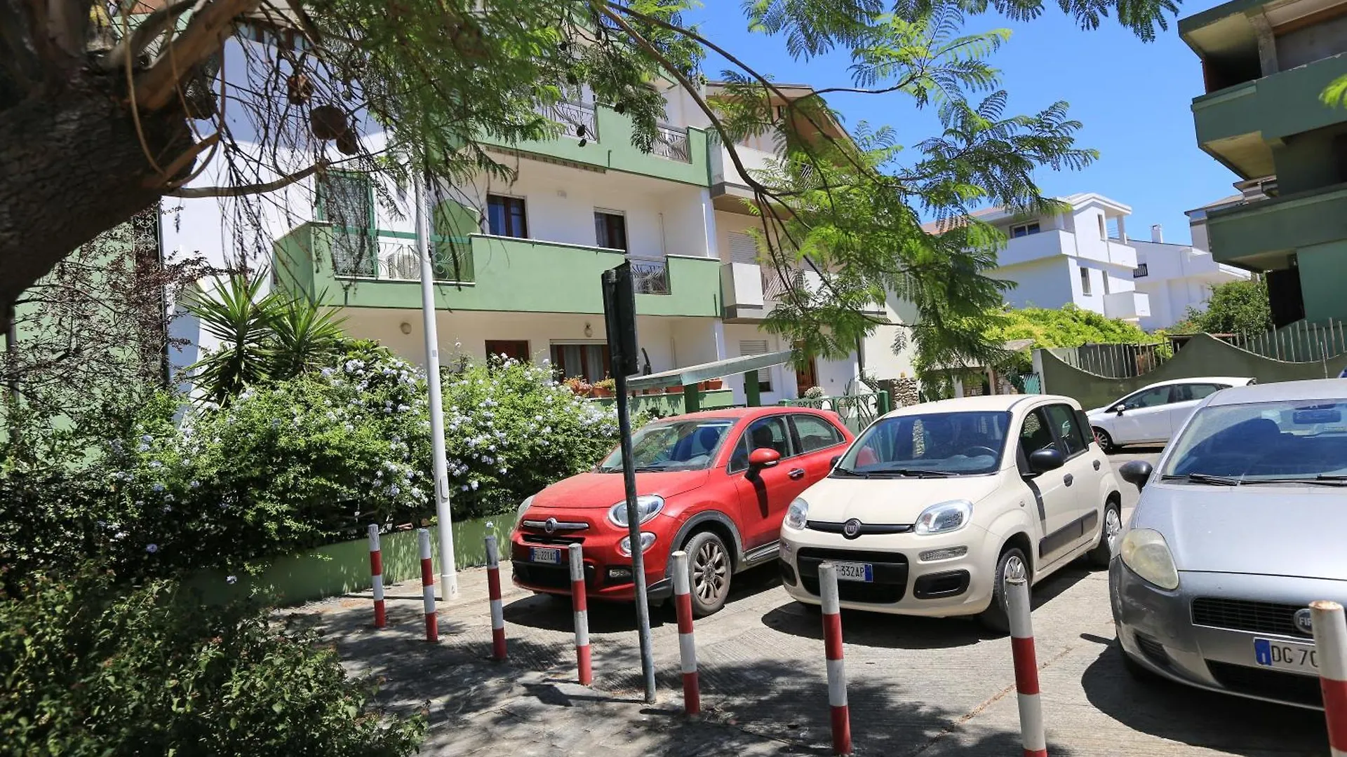 公寓 Dolce Casa Vacanza 夸尔图-圣埃莱娜 意大利